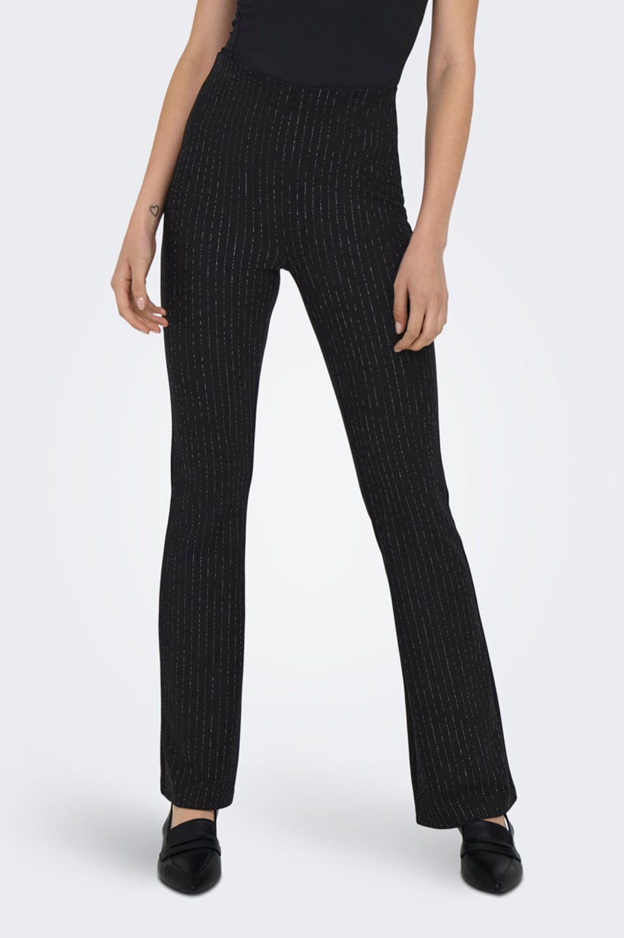 Dames Only | Onllisa Shine Pinstripe Flared Pant